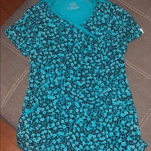 Cherokee Infinity scrub top